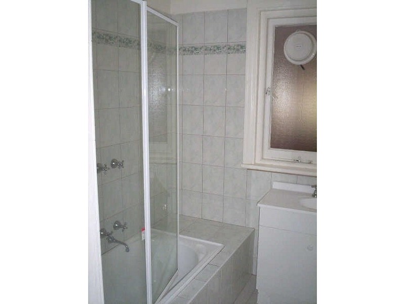 33  Hawsleigh Avenue, Balaclava VIC 3183