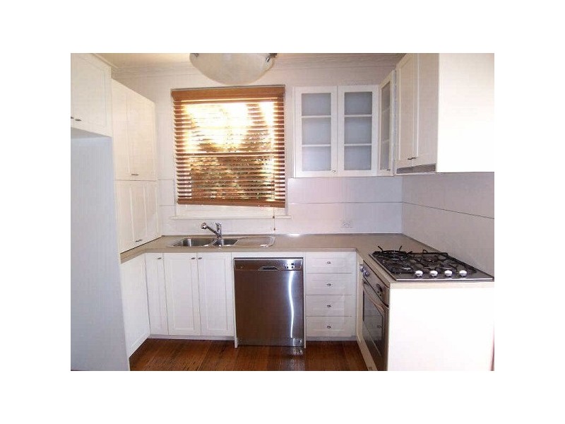 3/5  Avoca Court, Elwood VIC 3184