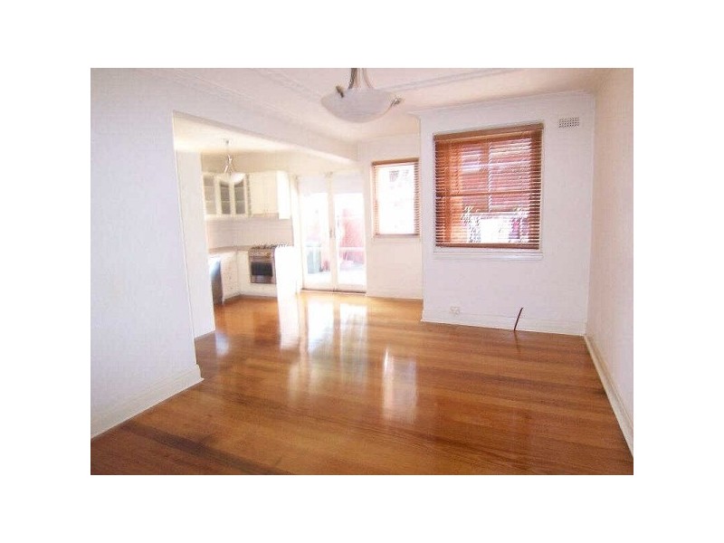 3/5  Avoca Court, Elwood VIC 3184