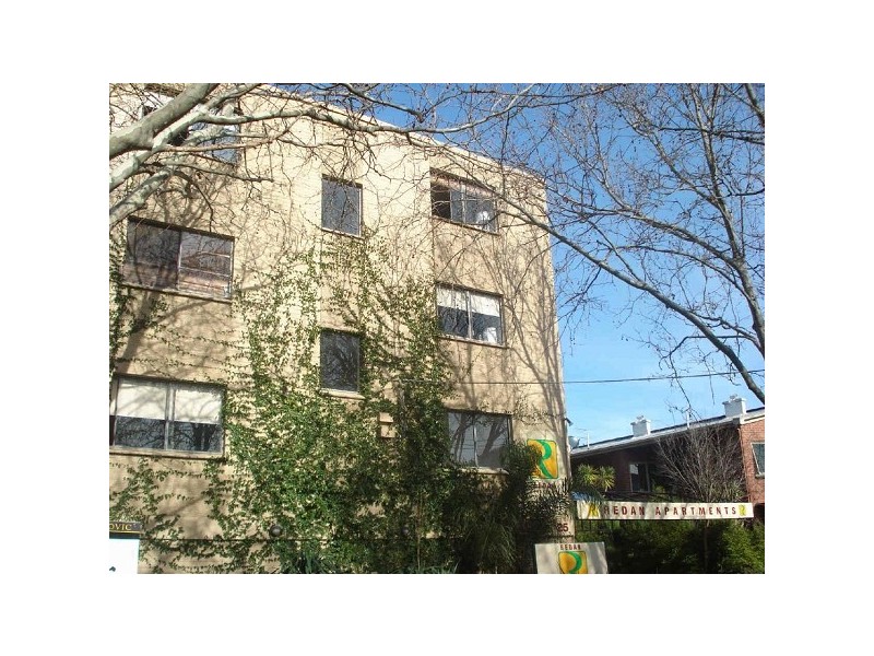 02/93  Argyle Street, St Kilda East VIC 3183