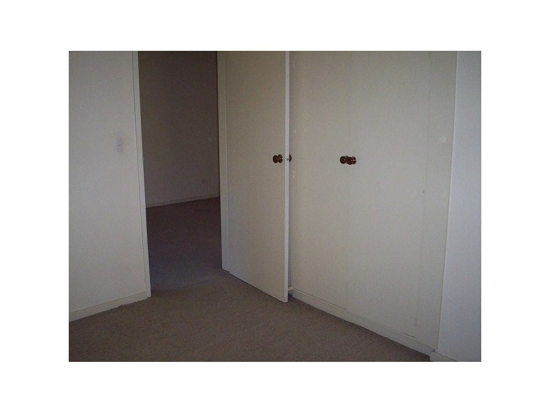 10/13  Crimea Street, St Kilda VIC 3182