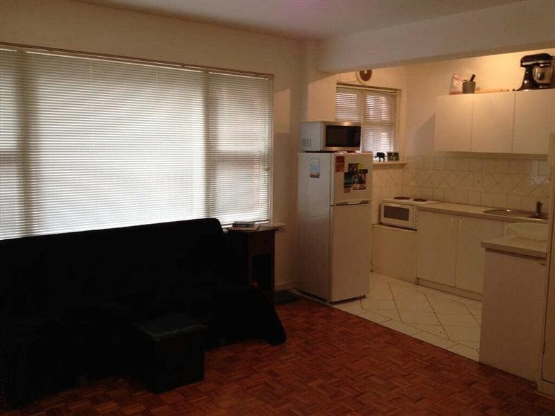 14/22  Dalgety Street, St Kilda VIC 3182