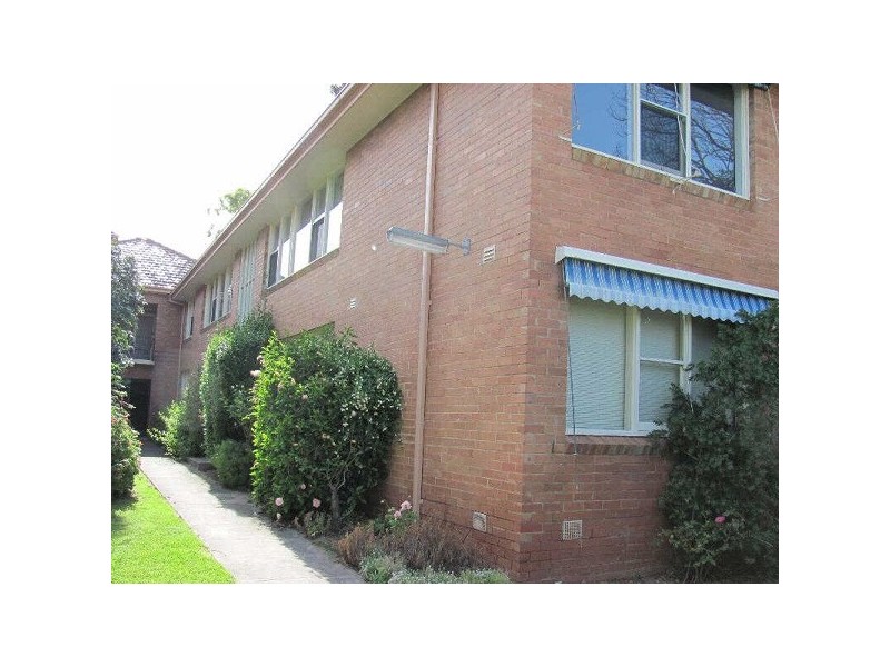 8/8  Manor Street, Brighton VIC 3186