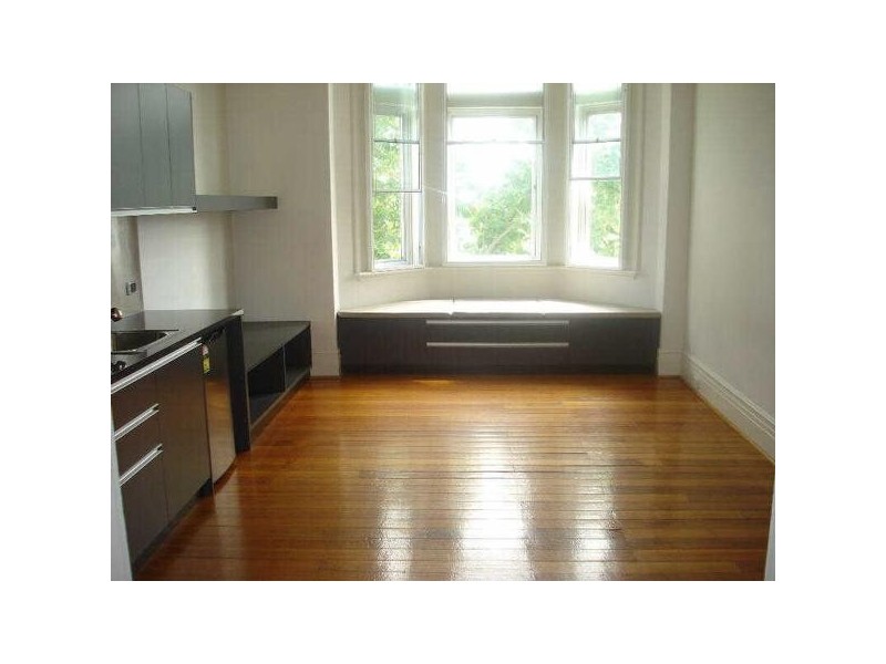 204/129 Fitzroy Street, St Kilda VIC 3182