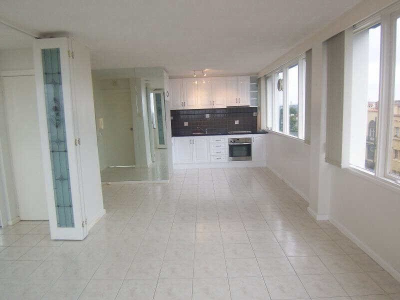 4B/21  The Esplanade, St Kilda VIC 3182