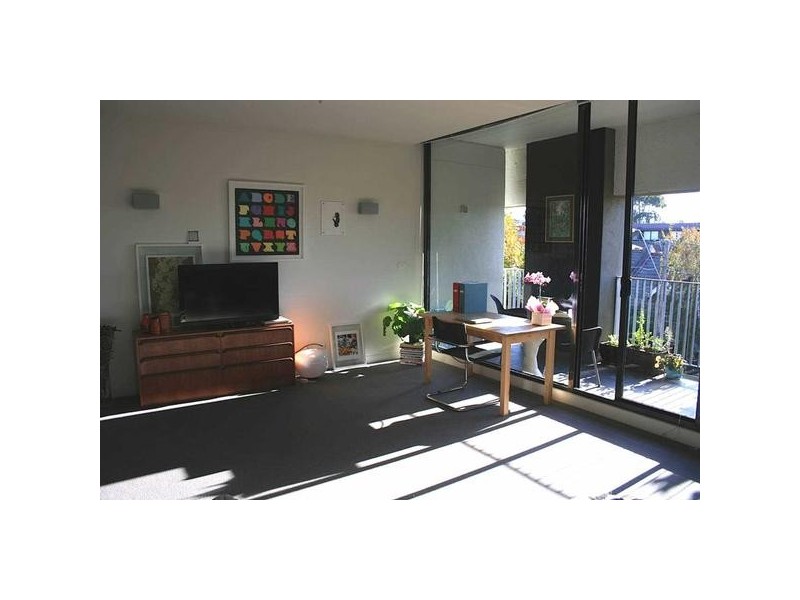 214/63  Acland Street, St Kilda VIC 3182