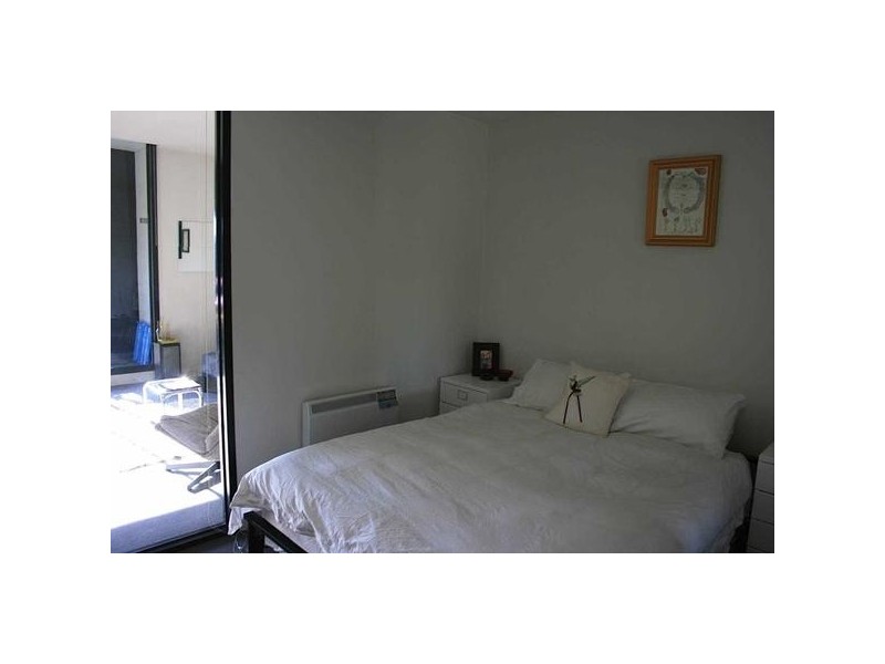 214/63  Acland Street, St Kilda VIC 3182