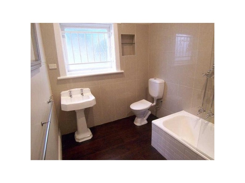 13  Clyde Street, St Kilda VIC 3182