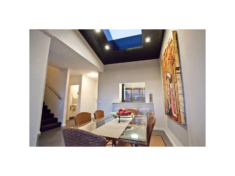 2/343  Beaconsfield Parade, St Kilda West VIC 3182