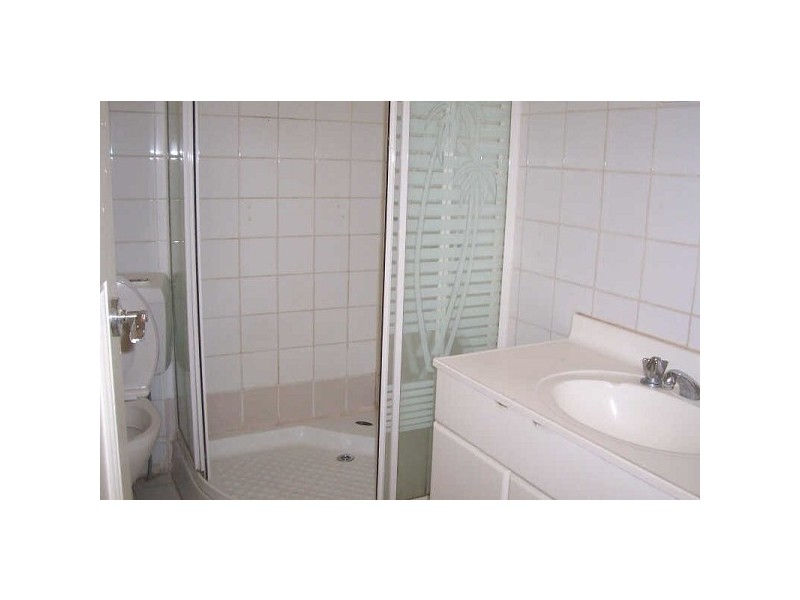 22  Belford St, St Kilda VIC 3182