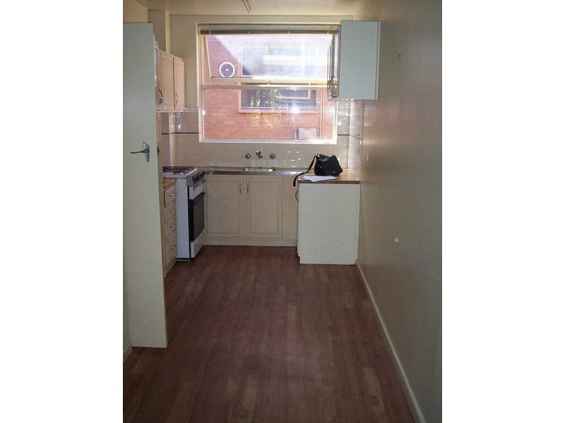 09/28  Arnold Street, South Yarra VIC 3141