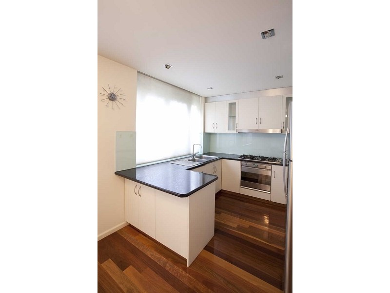 1/2  Crimea Street, Caulfield North VIC 3161