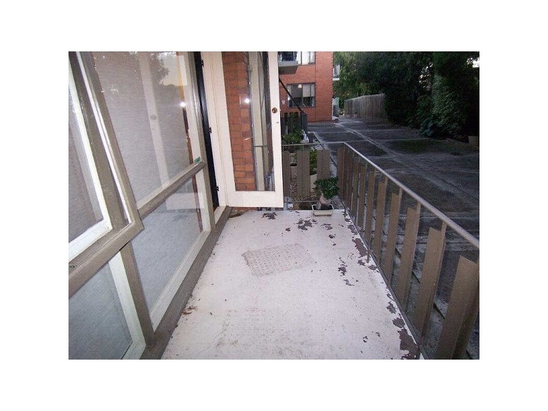 1/2  Crimea Street, Caulfield North VIC 3161