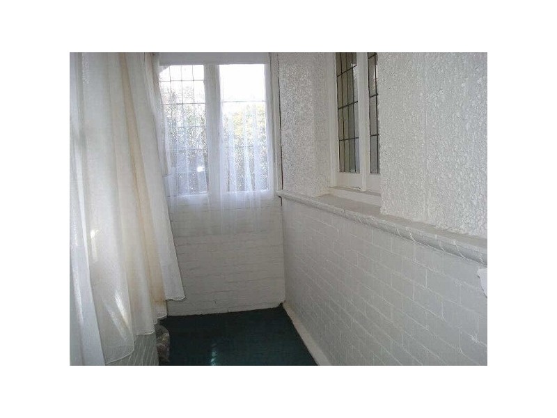 2/18  Gurner Street, St Kilda VIC 3182