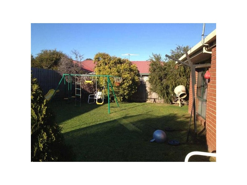 32  Weber Drive, Mornington VIC 3931