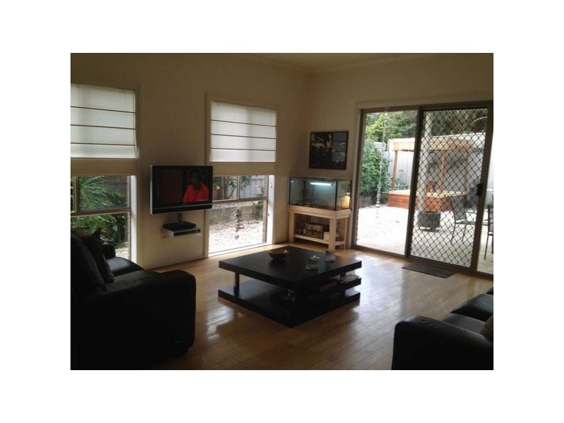 1  Raleon Ave, Frankston VIC 3199