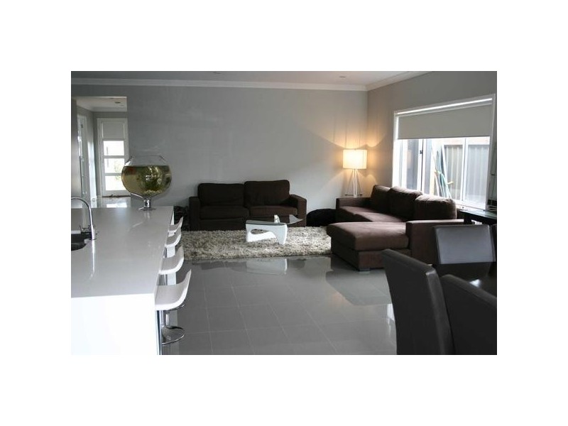 29  Connewara Crescent, Clyde North VIC 3978