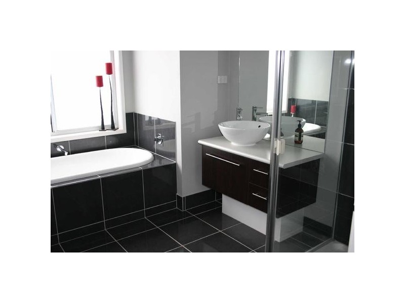 29  Connewara Crescent, Clyde North VIC 3978