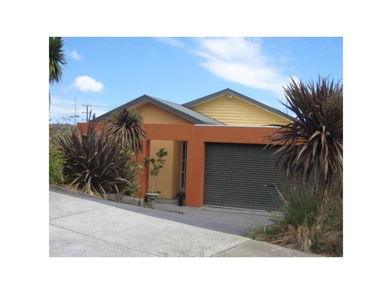 3  Tertullian Court, Frankston VIC 3199