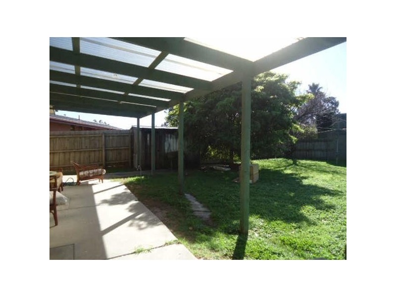 23  Bouvardia Crescent, Frankston North VIC 3200
