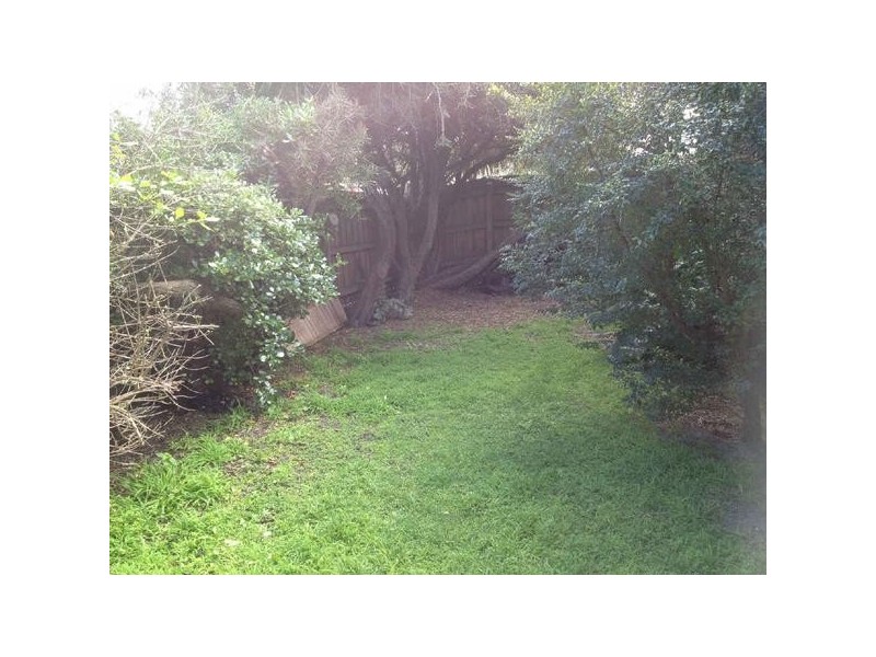 11 Hood Street, Frankston VIC 3199