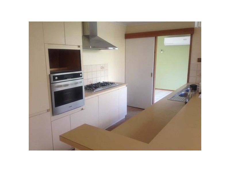 101  Dunsterville Crescent, Frankston VIC 3199