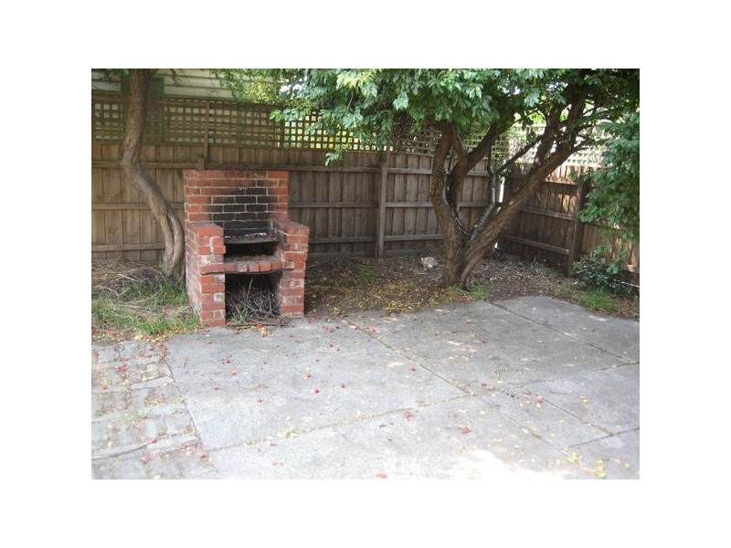 2  Belvedere Road, Seaford VIC 3198