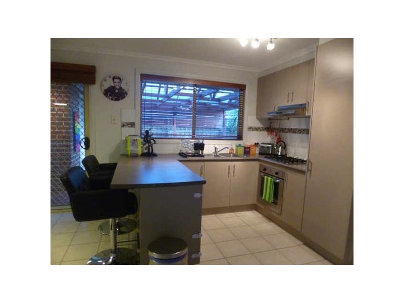 13 Riviera Drive, Pakenham VIC 3810