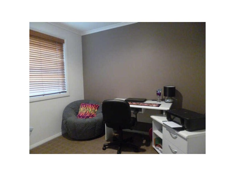 13 Riviera Drive, Pakenham VIC 3810