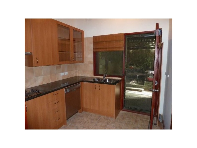 8/12  Hill Street, Frankston VIC 3199