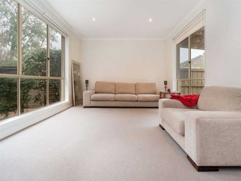 8  Orchard Grove, Frankston South VIC 3199