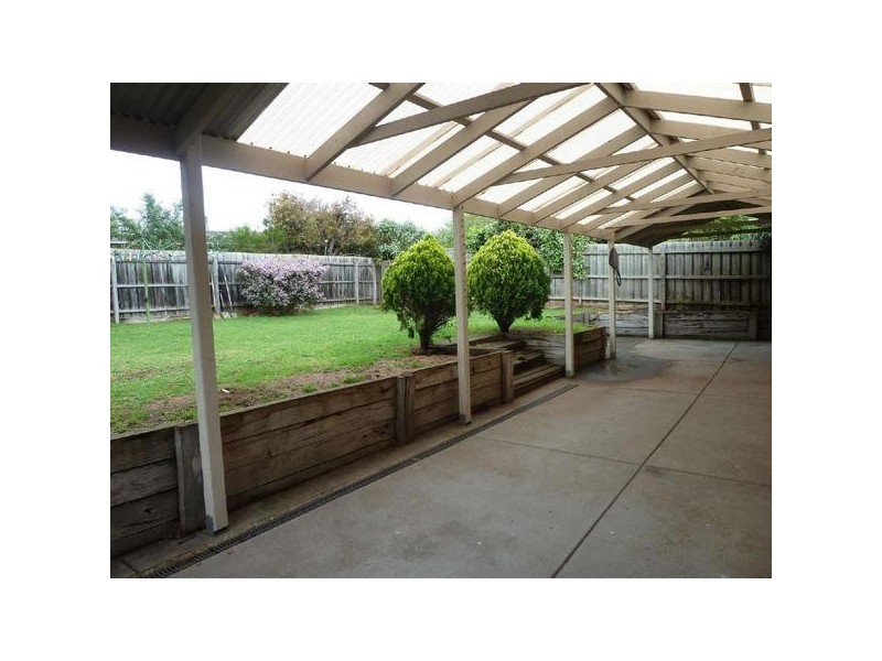 40  Carramar Drive, Frankston VIC 3199