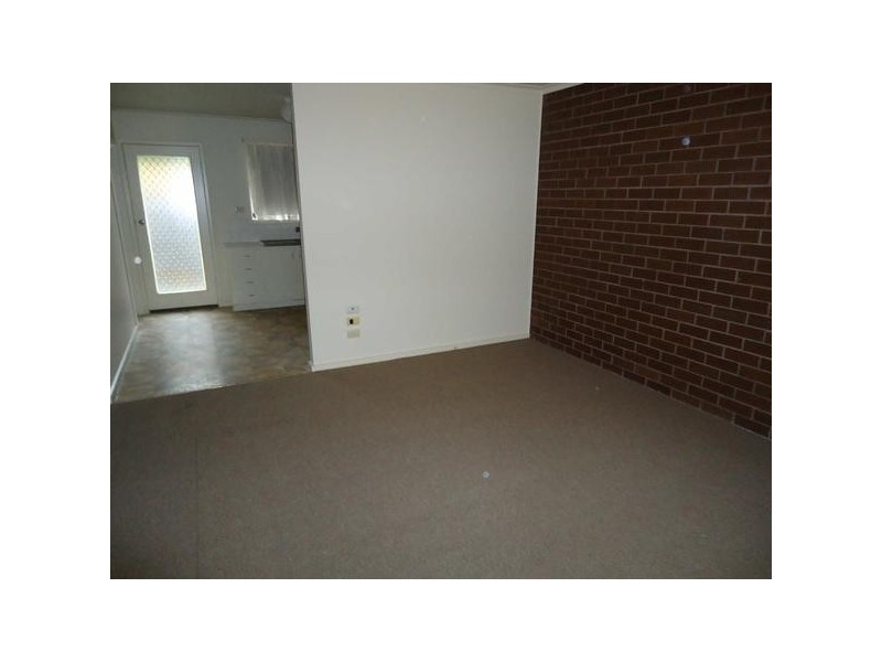 1/29  Gairloch Drive, Frankston VIC 3199