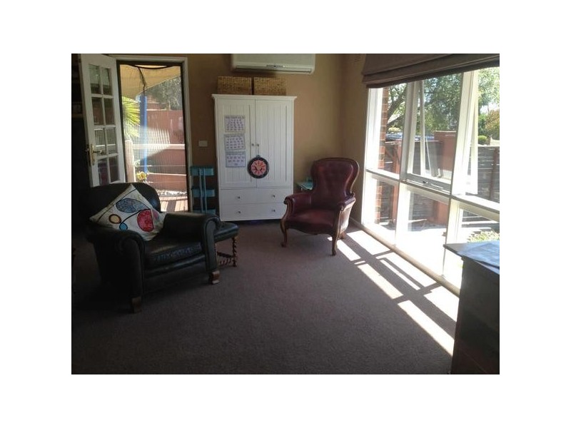 8  Acton Close, Frankston VIC 3199