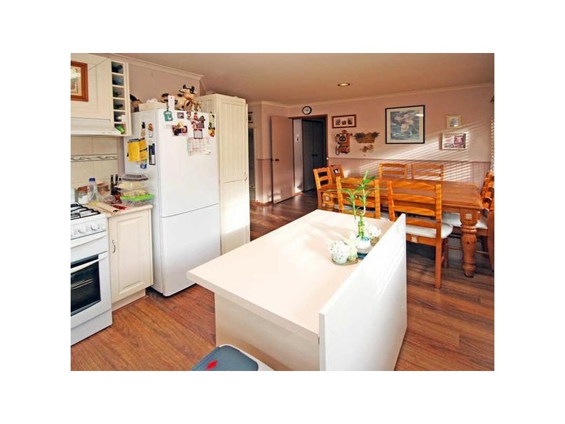 5  Tongola Court, Cranbourne VIC 3977