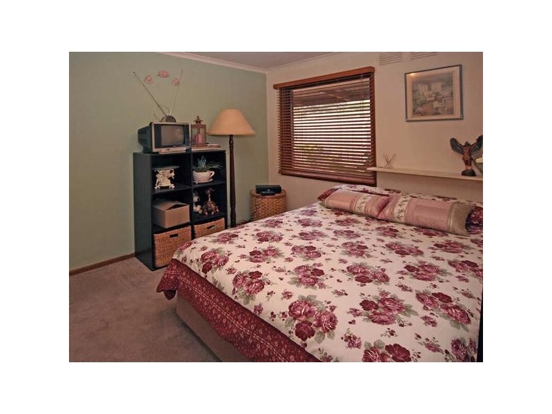 5  Tongola Court, Cranbourne VIC 3977