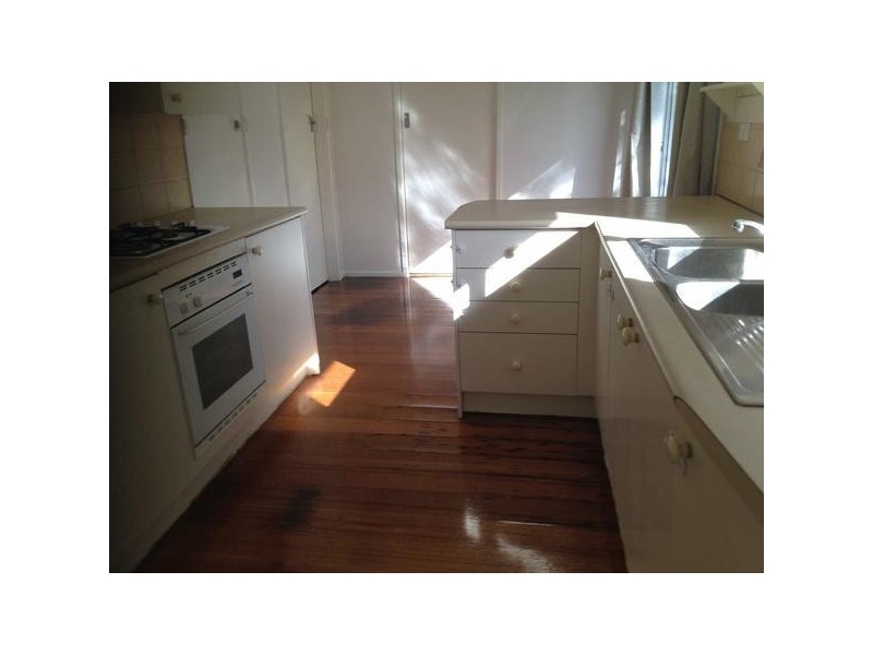 24 Berberis Crescent, Frankston VIC 3199