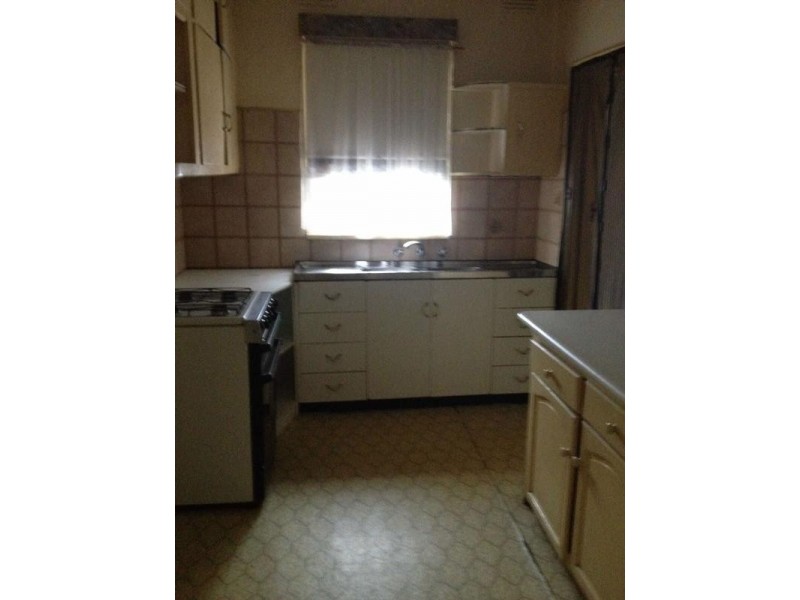 23  Lewis Street, Frankston VIC 3199