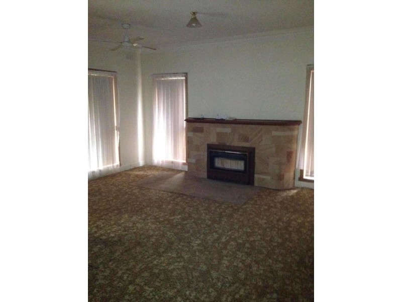 23  Lewis Street, Frankston VIC 3199