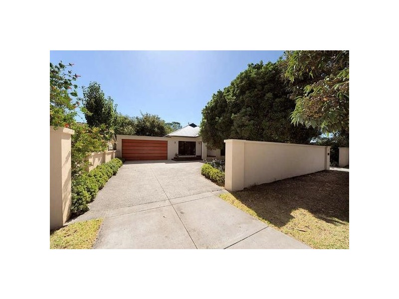23 Liddlesdale Ave, Frankston South VIC 3199