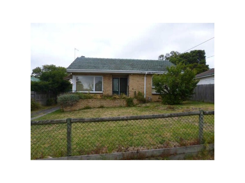 23 Raymond Road, Seaford VIC 3198