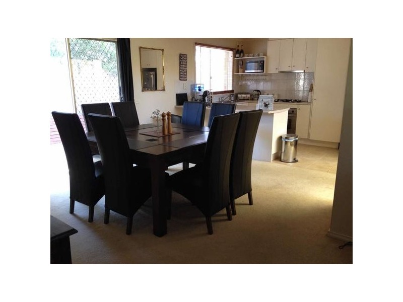 9a  Michael Court, Seaford VIC 3198