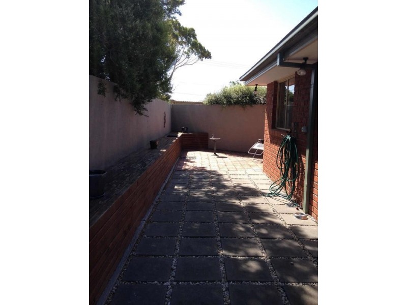9a  Michael Court, Seaford VIC 3198