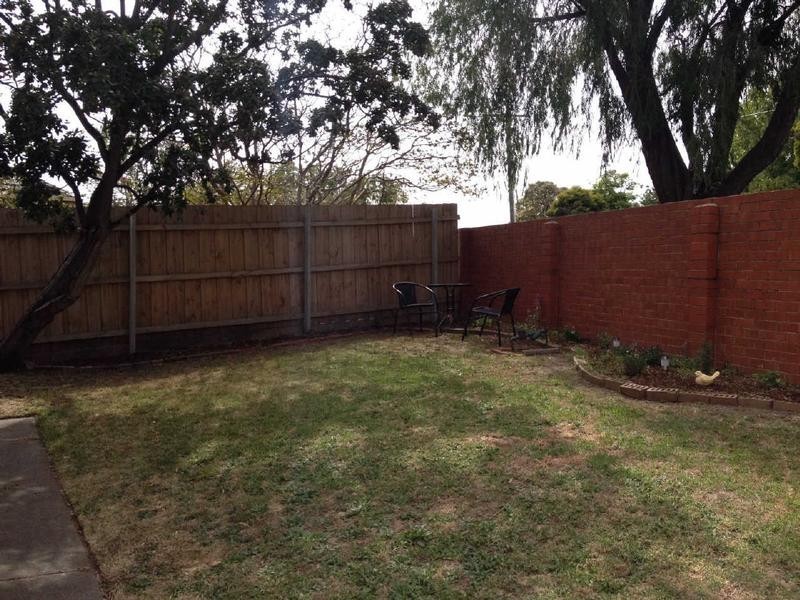 1/1  Catherine Parade, Frankston VIC 3199