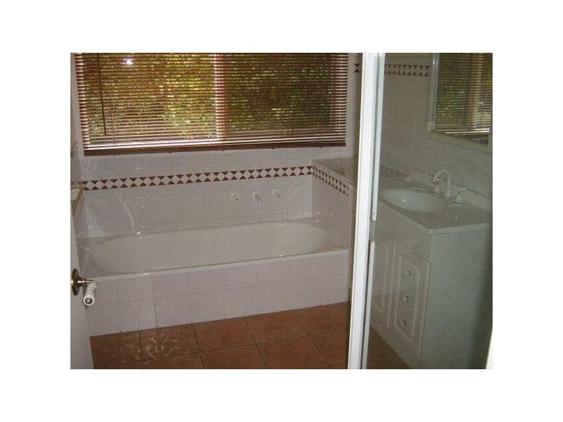 1 Crawford Street, Mount Eliza VIC 3930