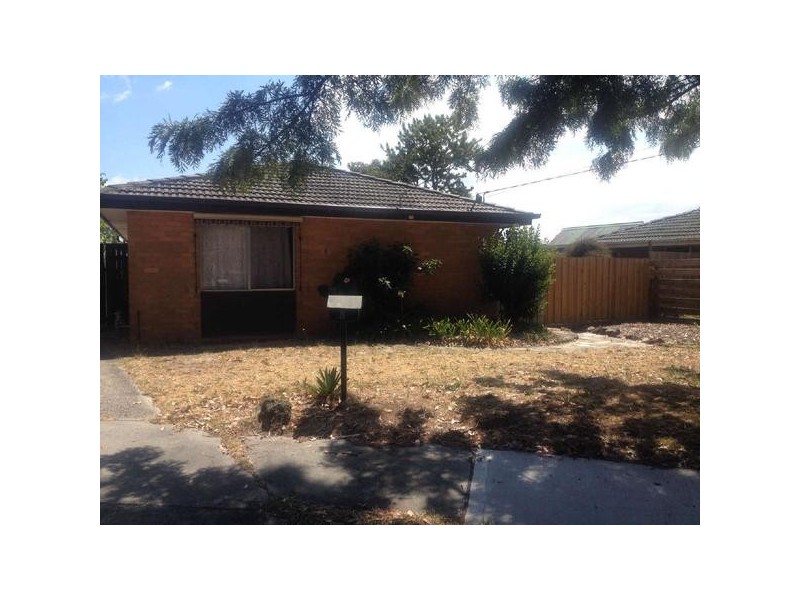 8 Tilia Court, Frankston North VIC 3200