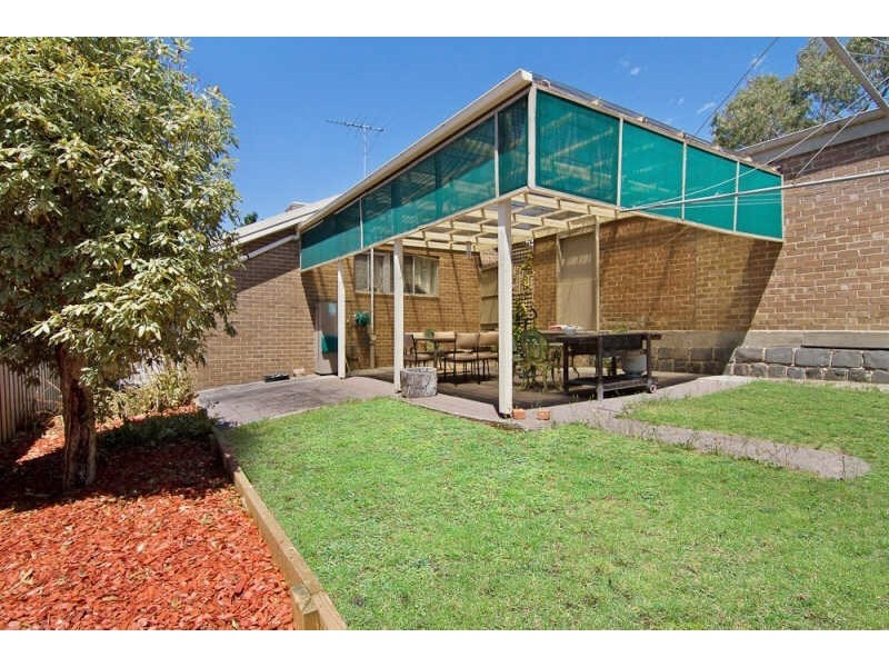 11 Kareela Road, Frankston VIC 3199