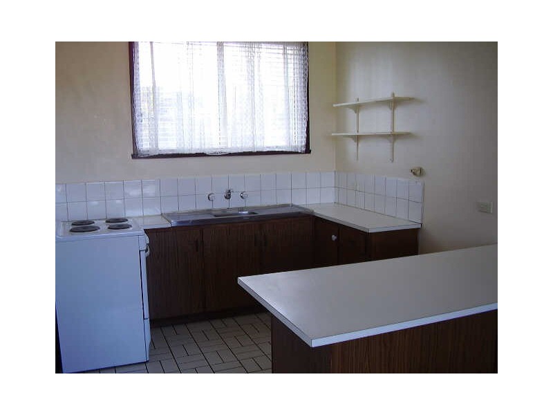 2/1-3  Ropley Grange, Frankston VIC 3199