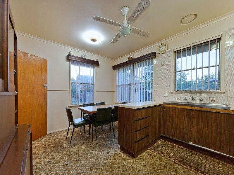 36  Brunning Crescent, Frankston North VIC 3200