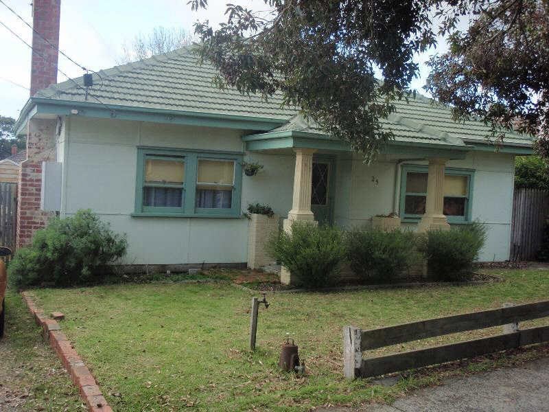 25  Oates Street, Frankston VIC 3199